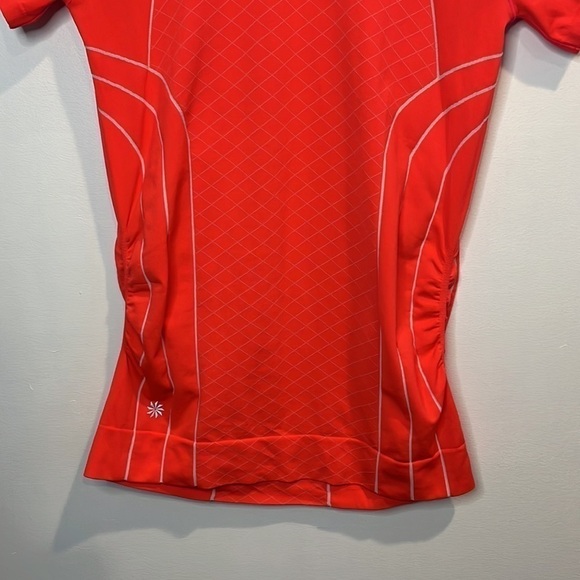 Women’s | Athleta Workout Shirt | Medium - Picture 3 of 6